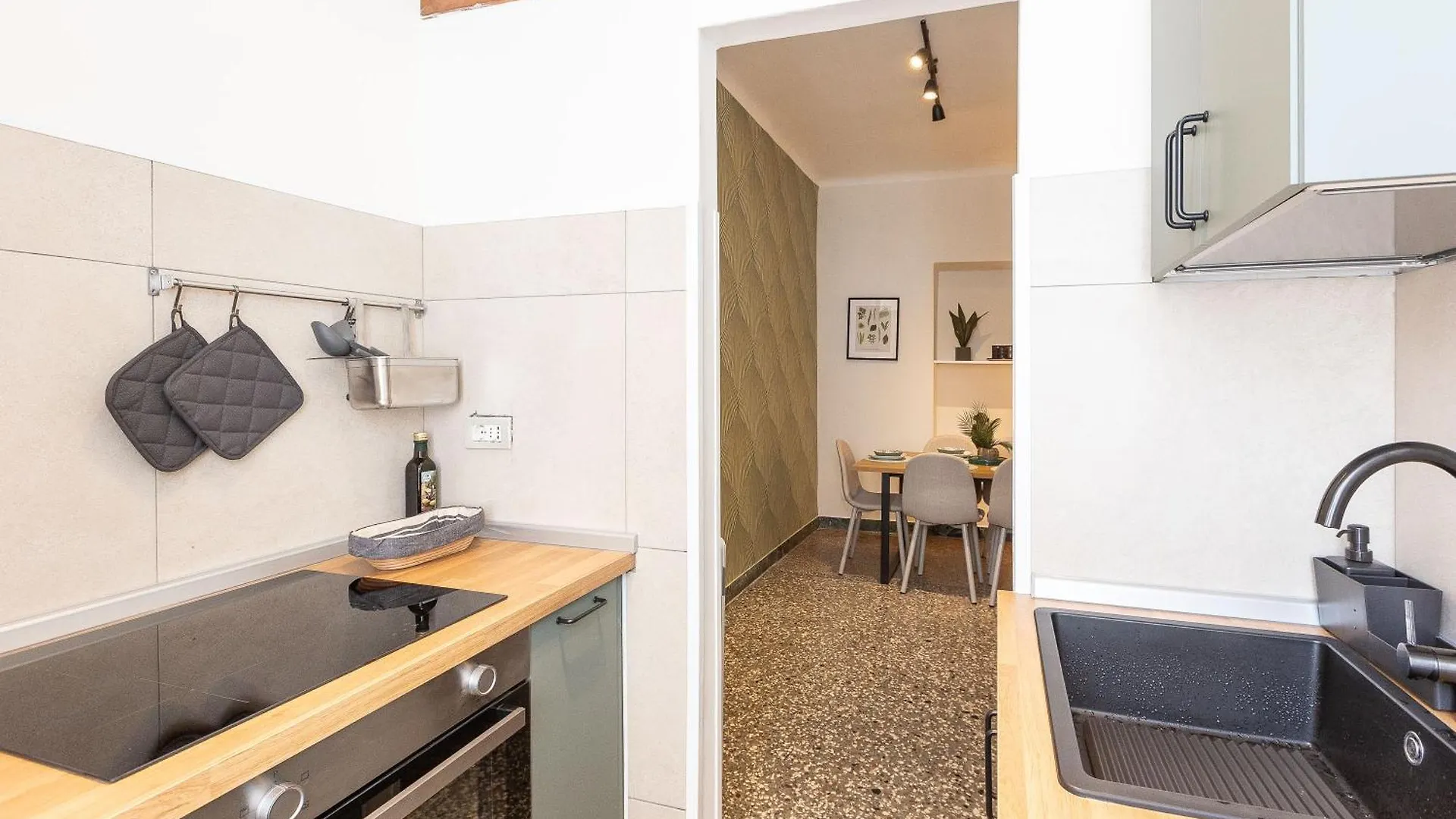Vatican Flower Apartment Rome
